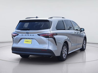 2021 Toyota Sienna HV Base