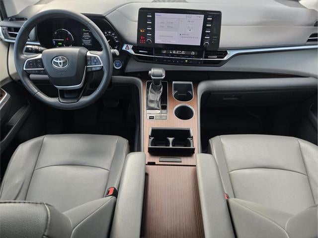 2021 Toyota Sienna HV Base