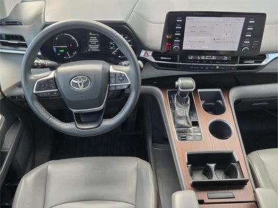 2021 Toyota Sienna HV Base
