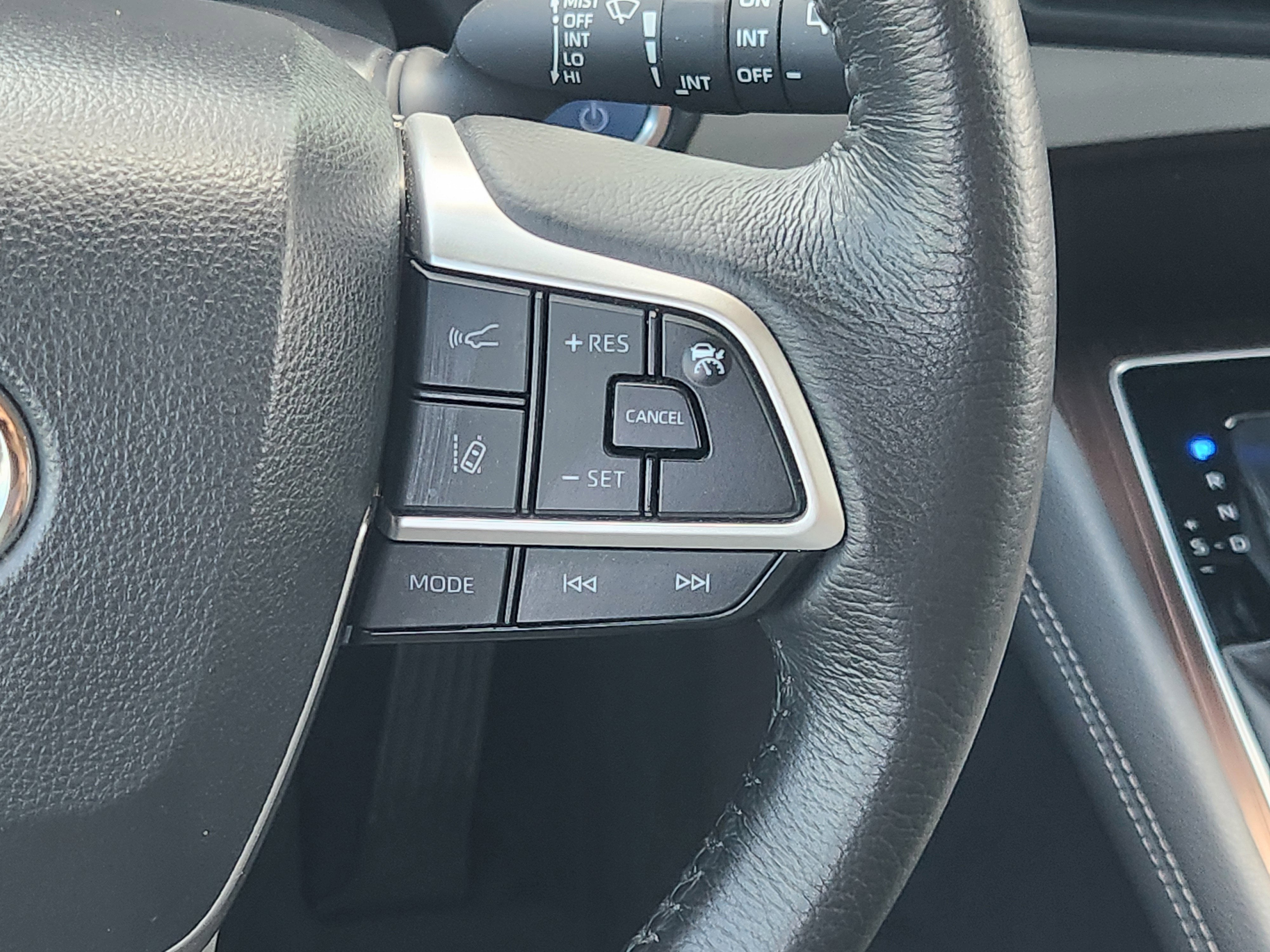 2021 Toyota Sienna XLE 7 Passenger