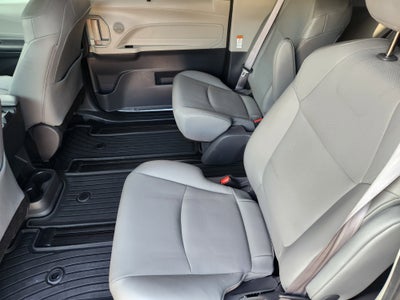 2021 Toyota Sienna XLE 7 Passenger