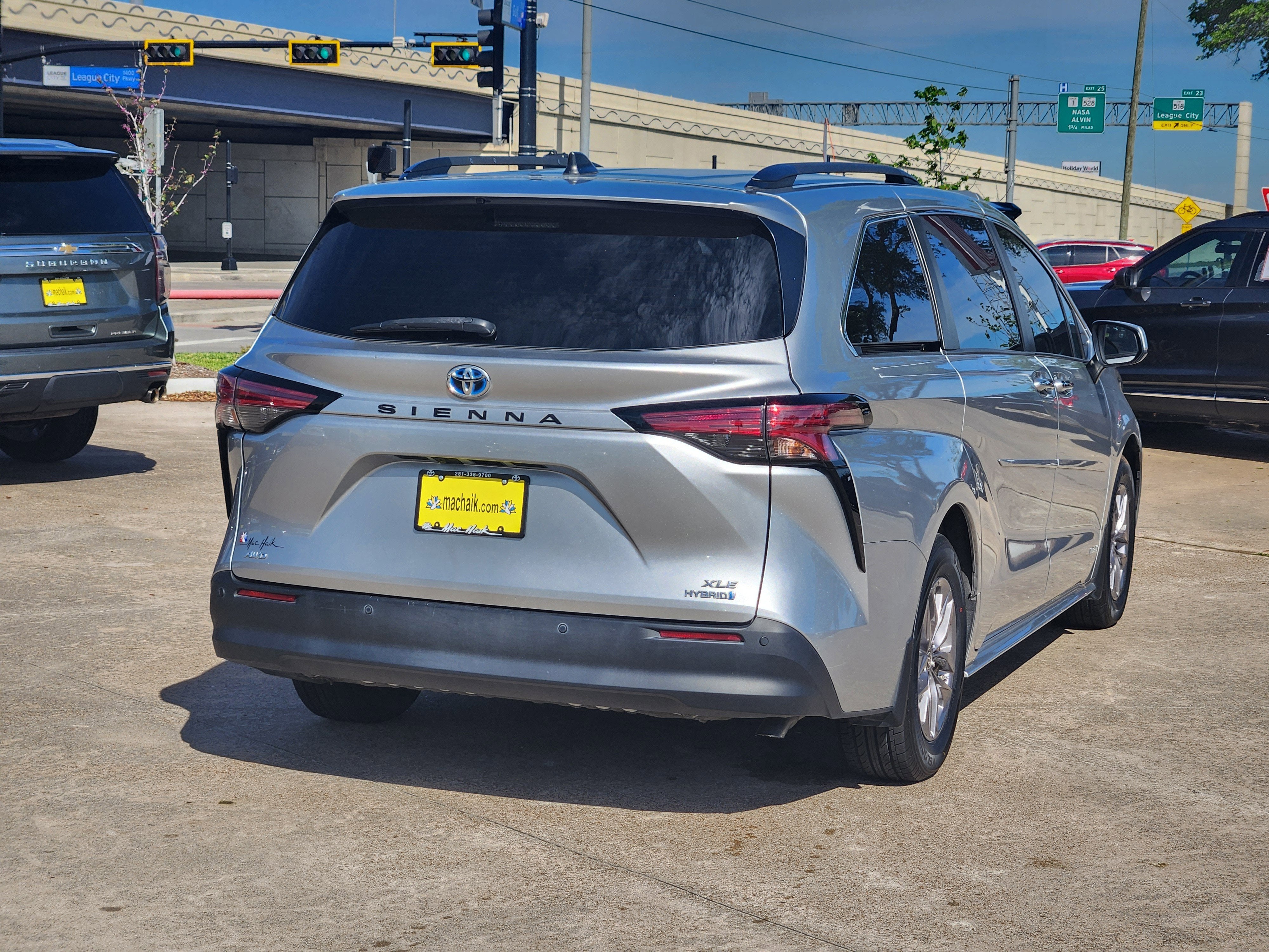 2021 Toyota Sienna XLE 7 Passenger