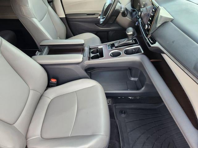 2021 Toyota Sienna XLE 7 Passenger