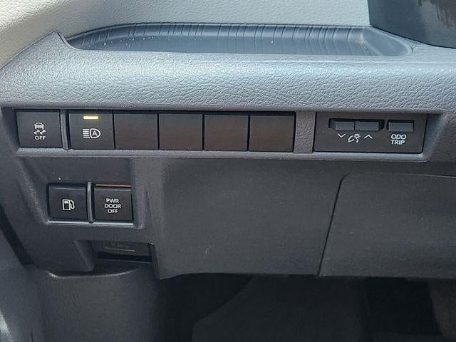 2021 Toyota Sienna XLE 7 Passenger