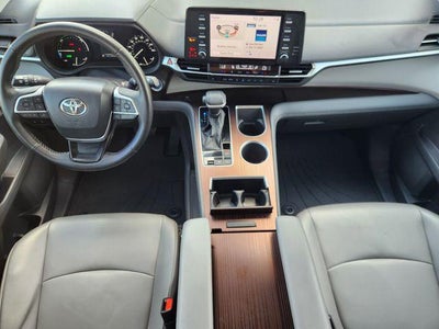 2021 Toyota Sienna XLE 7 Passenger