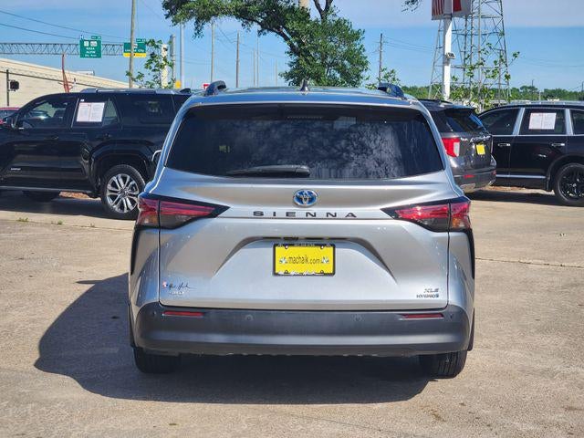 2021 Toyota Sienna XLE 7 Passenger