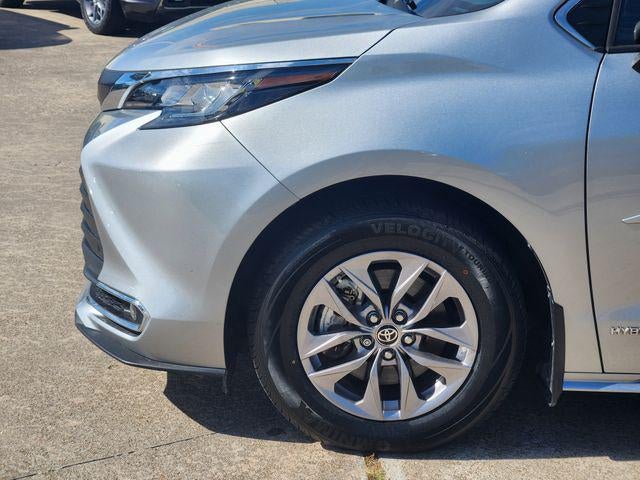 2021 Toyota Sienna XLE 7 Passenger