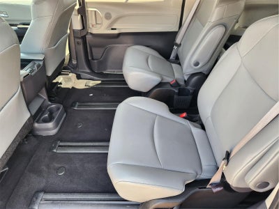 2022 Toyota Sienna XLE 7-Passenger