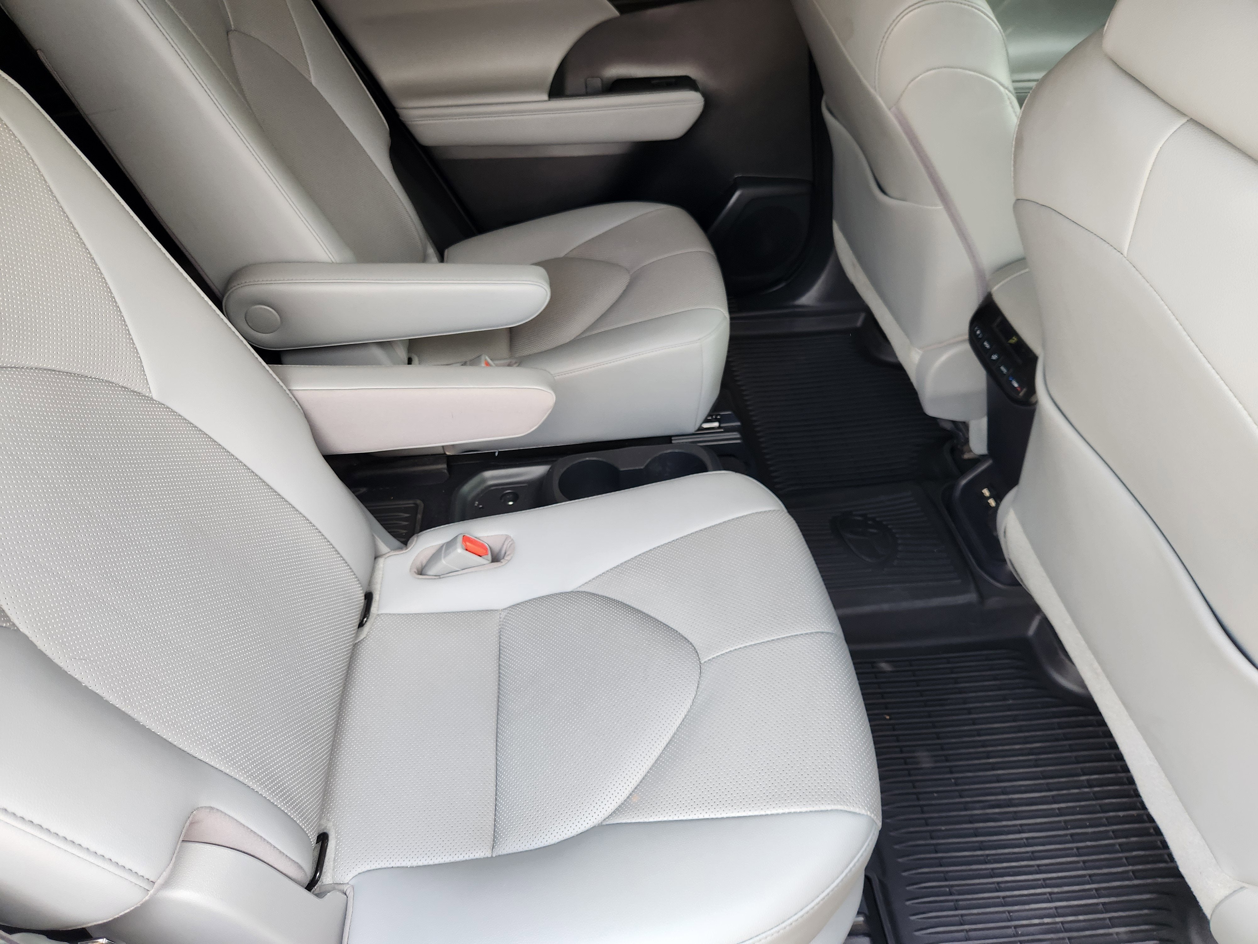 2020 Toyota Highlander Limited