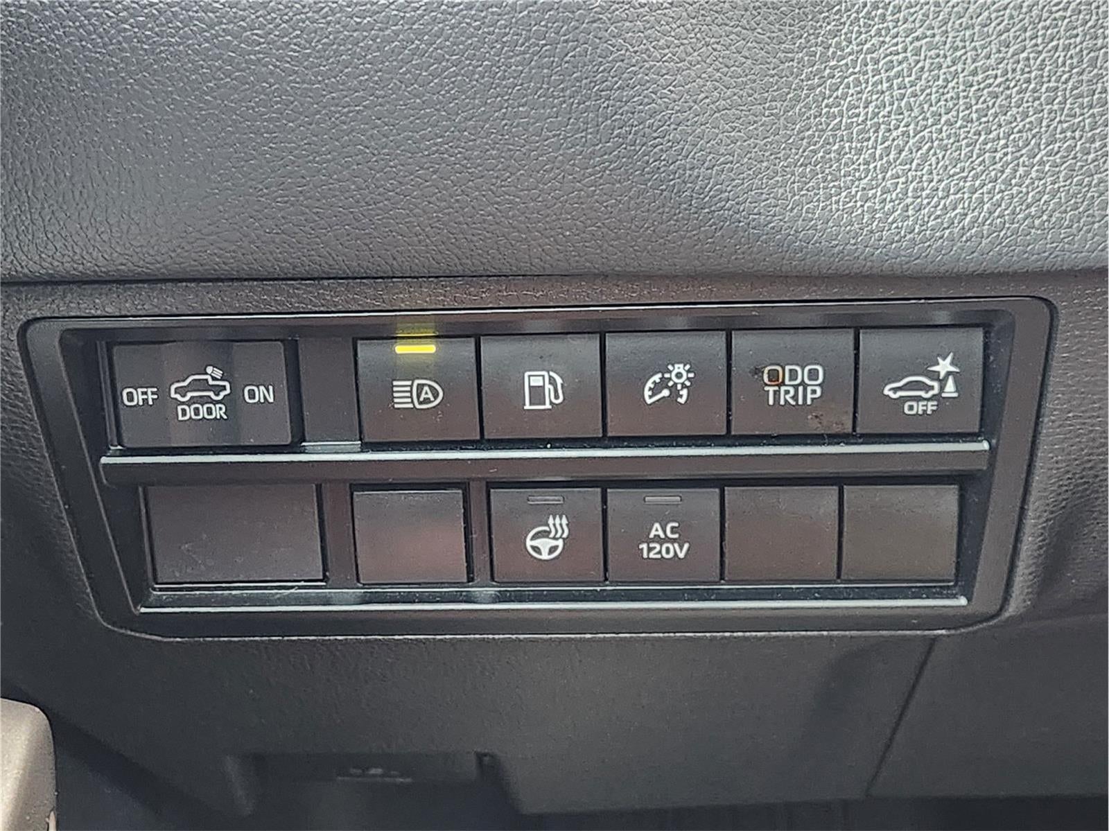 2023 Toyota Tundra Limited HV