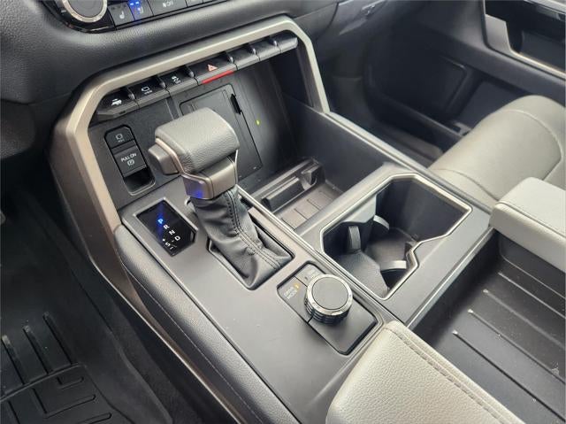 2023 Toyota Tundra Limited HV