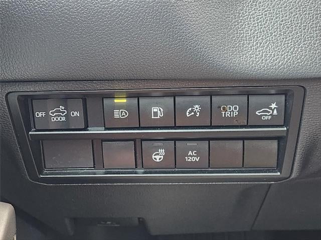 2023 Toyota Tundra Limited HV
