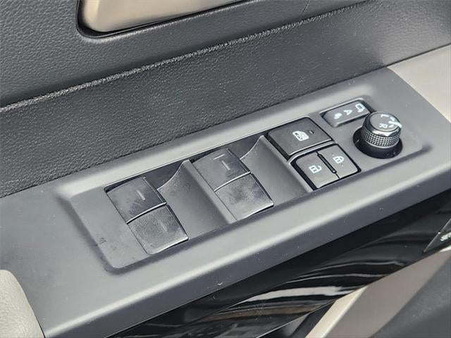 2023 Toyota Tundra Limited HV