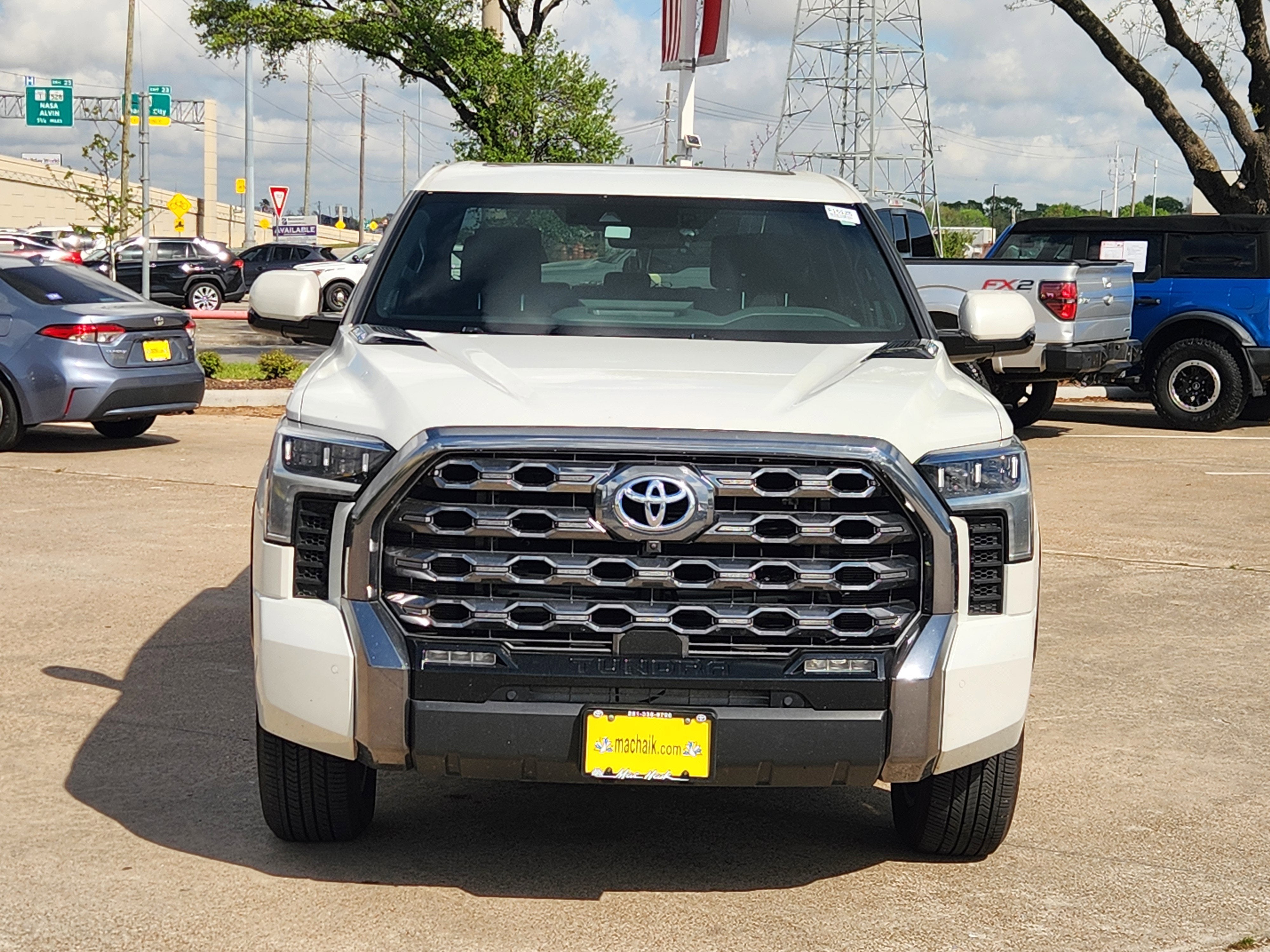 2024 Toyota Tundra Hybrid Platinum