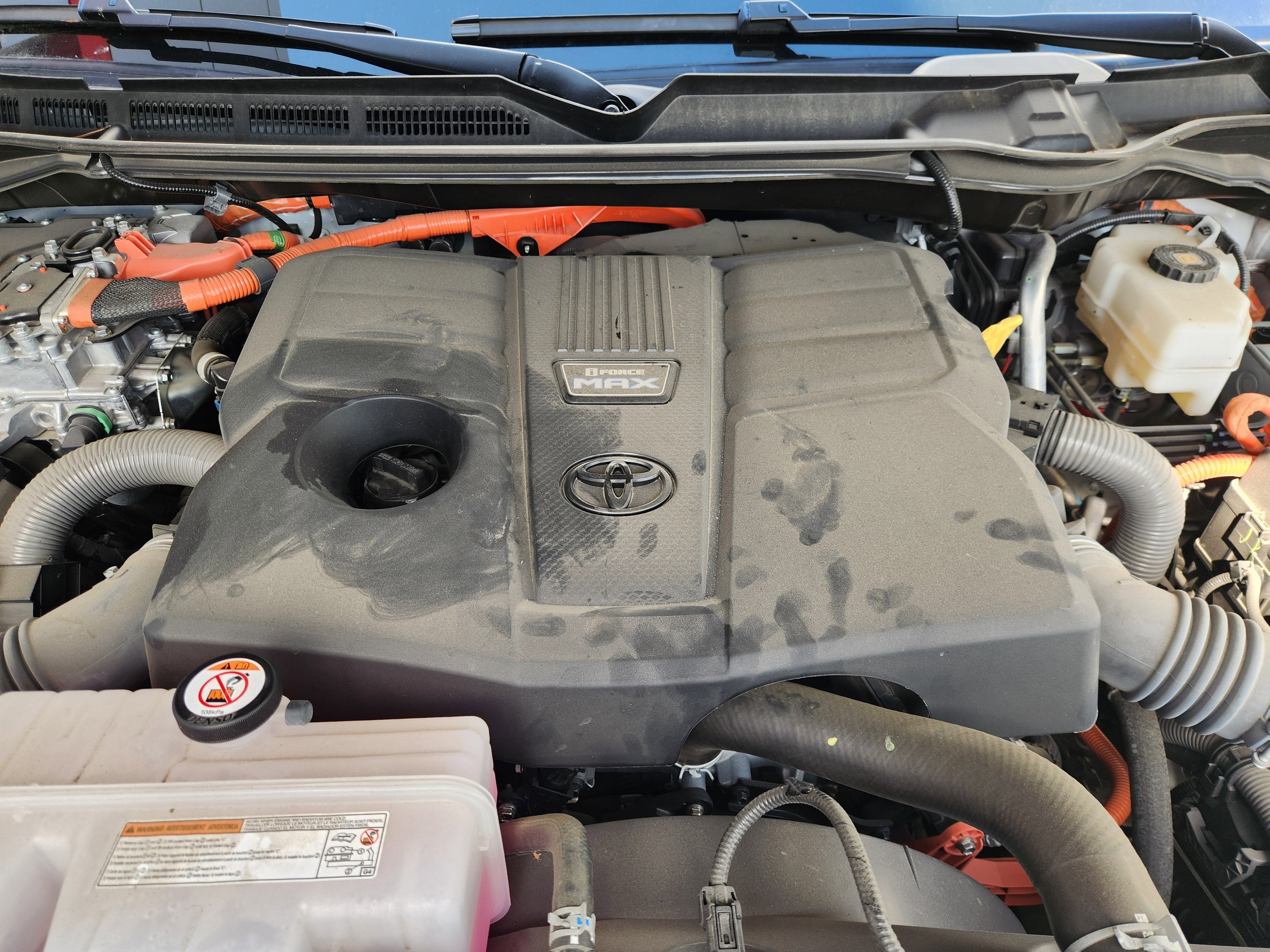 2024 Toyota Tundra Hybrid Platinum