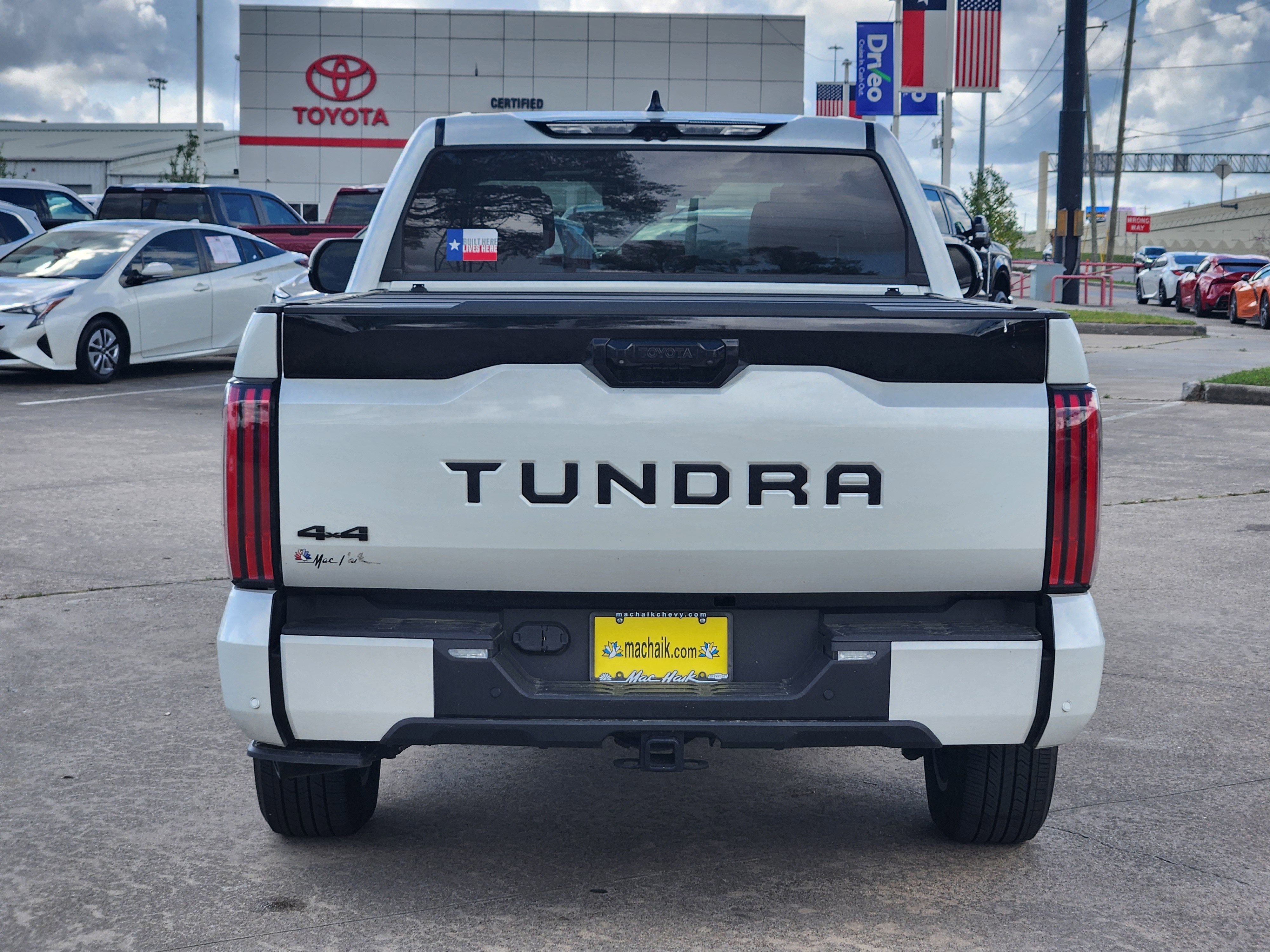 2024 Toyota Tundra Hybrid Platinum