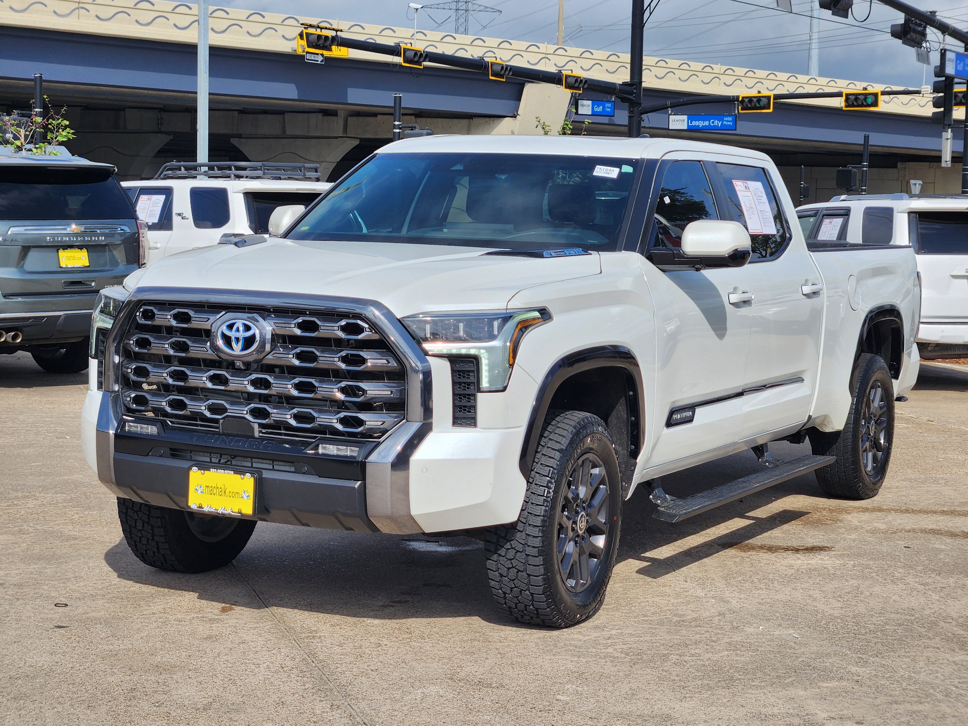 2024 Toyota Tundra Hybrid Platinum