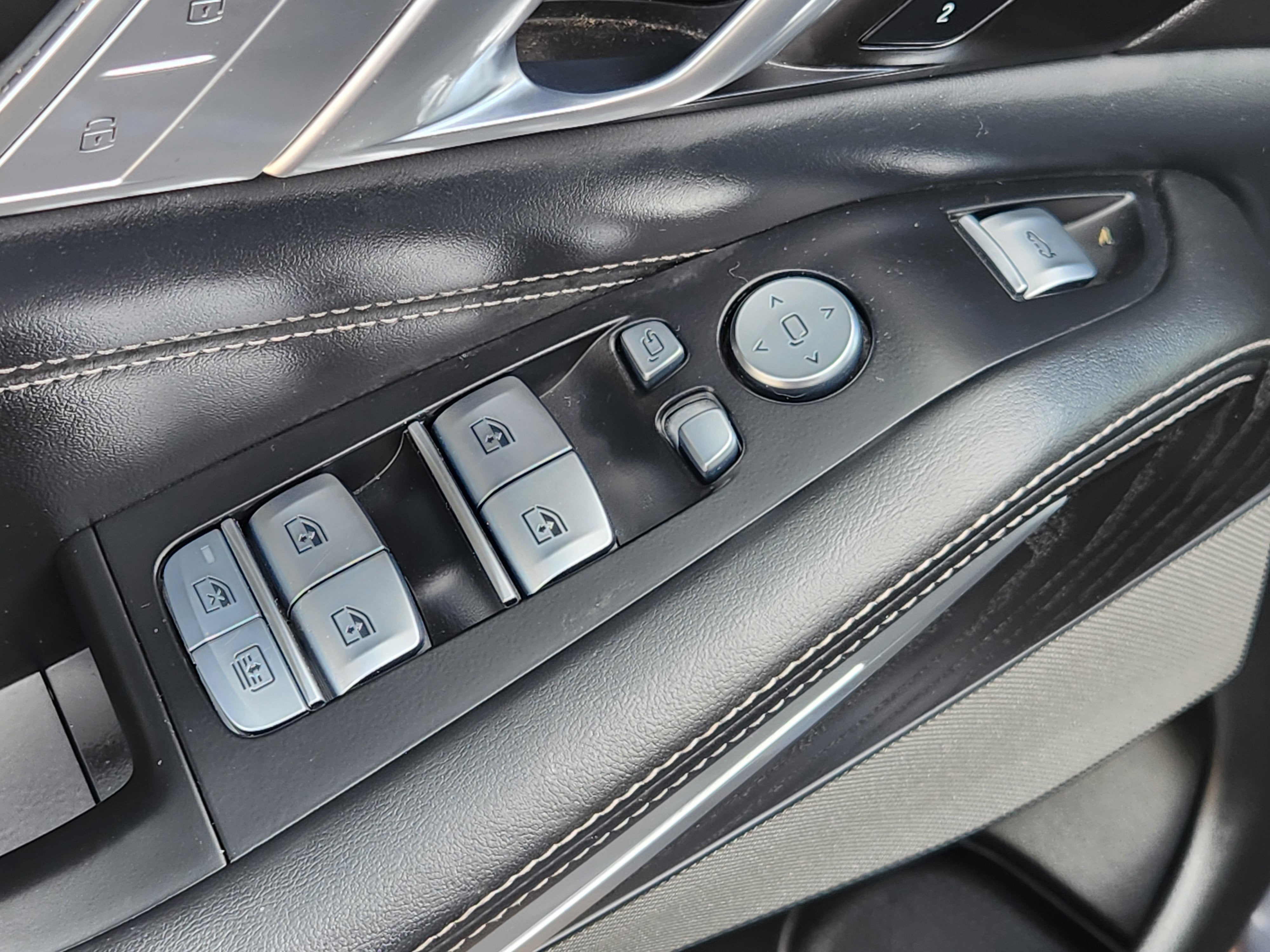 2022 BMW X7 M50i
