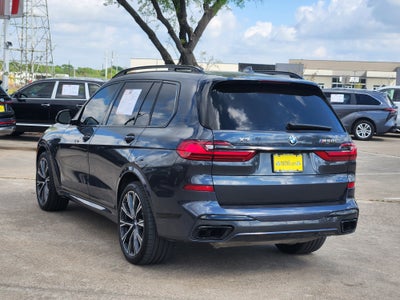 2022 BMW X7 M50i