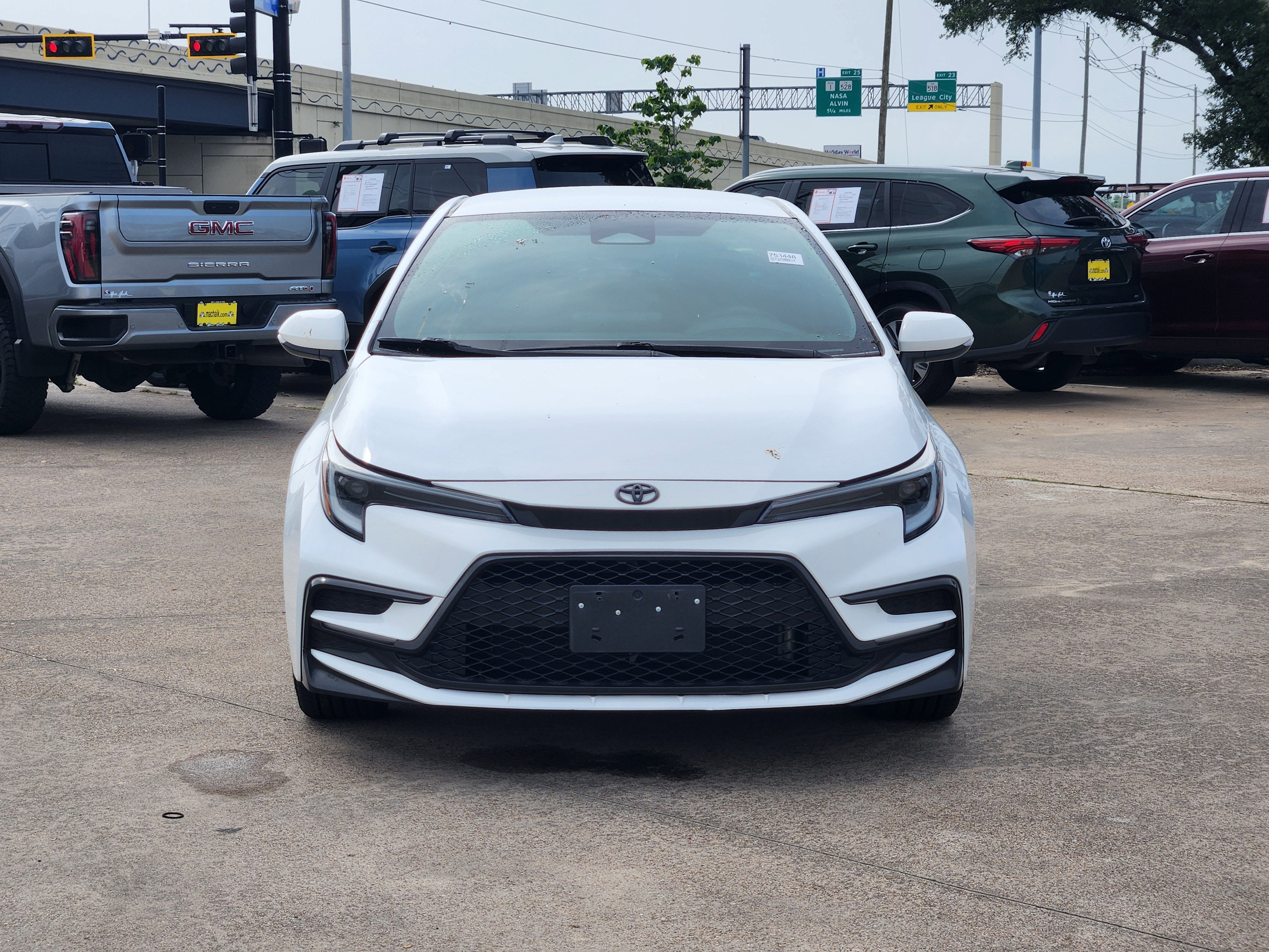 2023 Toyota Corolla SE