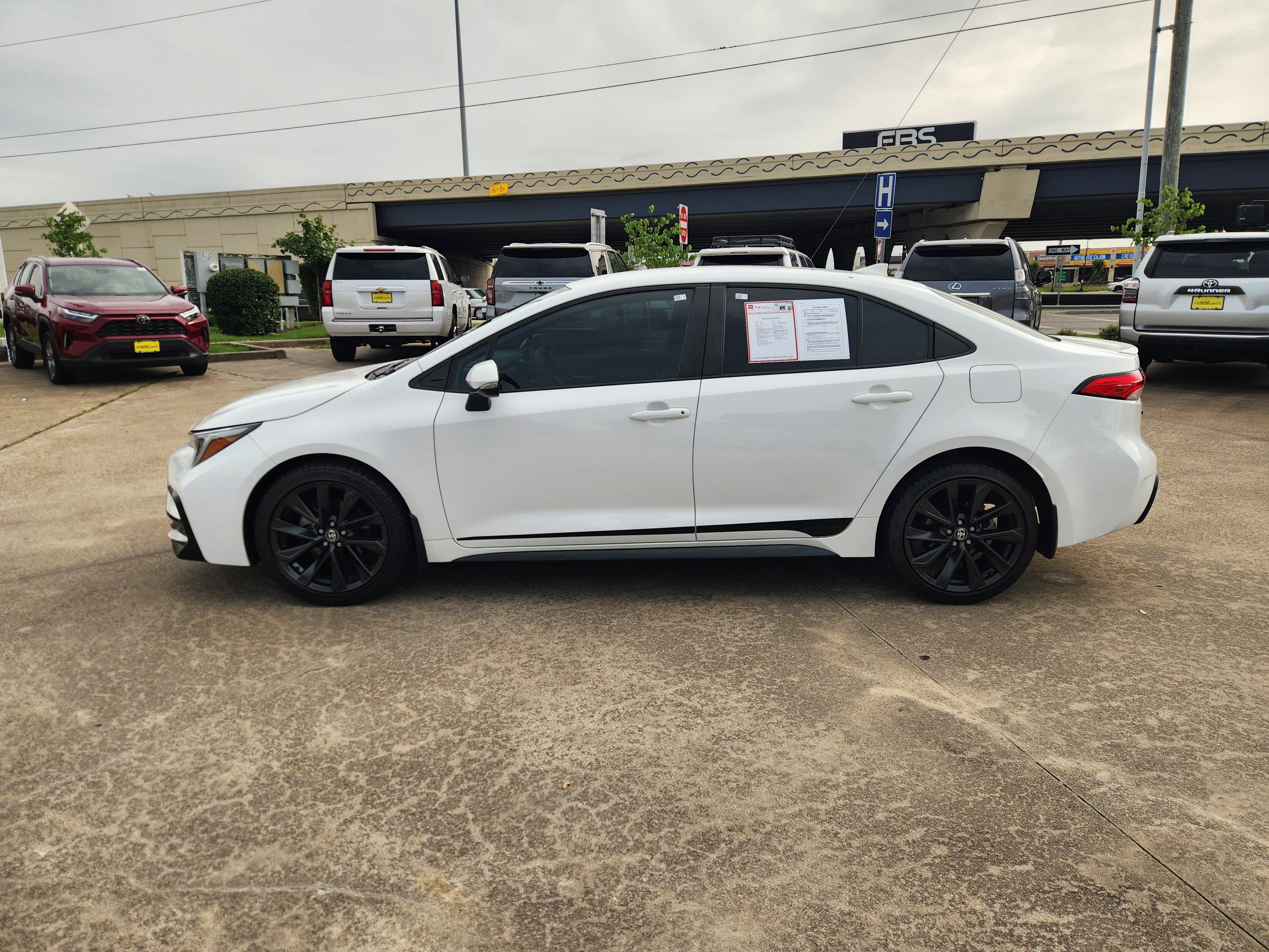 2023 Toyota Corolla SE
