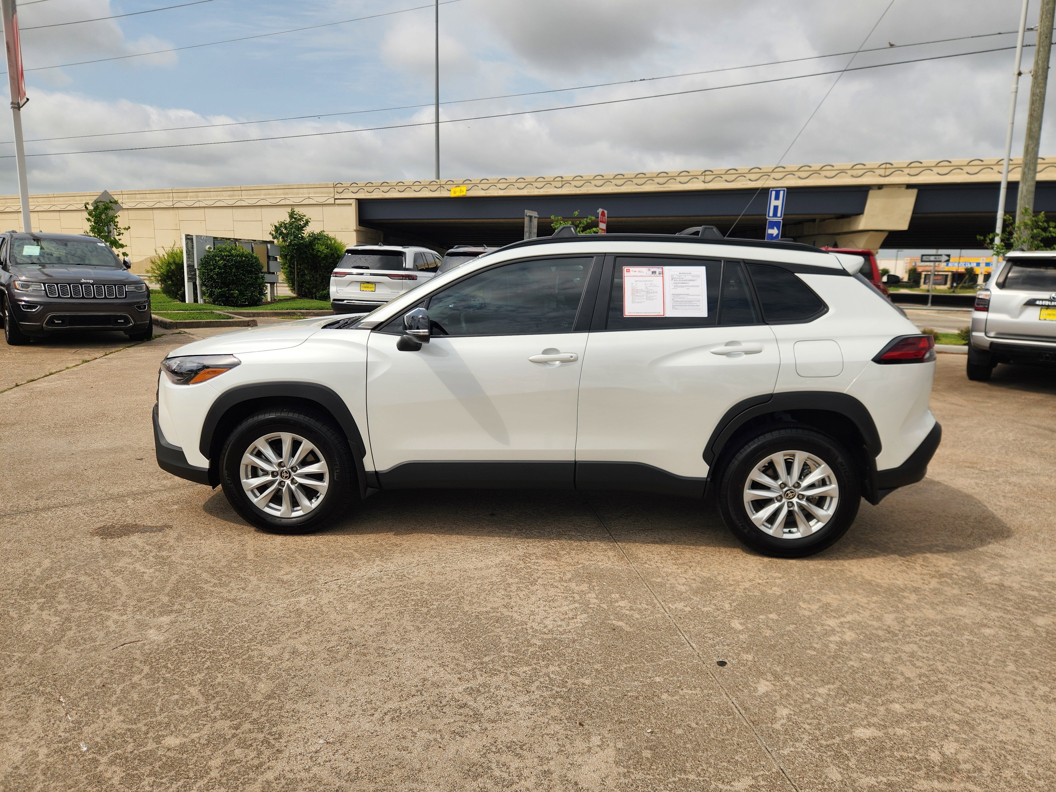 2026 Toyota Corolla Cross LE