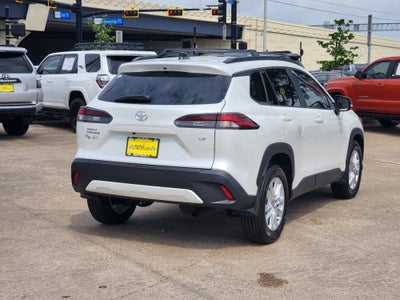 2026 Toyota Corolla Cross LE