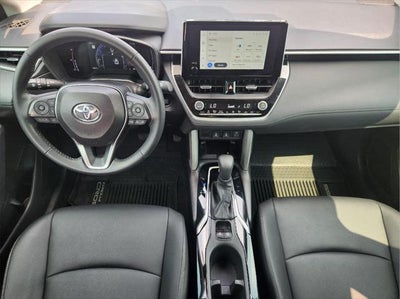 2024 Toyota Corolla Cross XLE