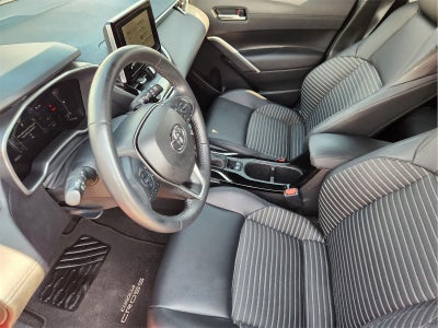 2023 Toyota Corolla Cross Hybrid XSE