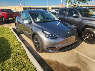 2025 Tesla Model Y Long Range