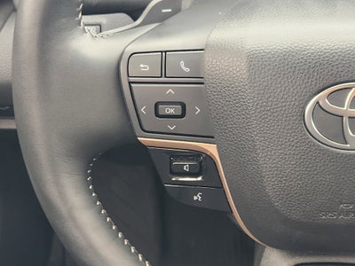 2025 Toyota Crown Signia Limited