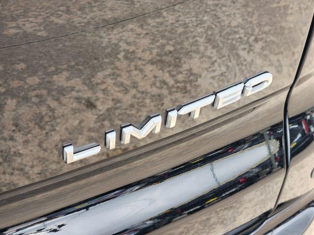 2025 Toyota Crown Signia Limited