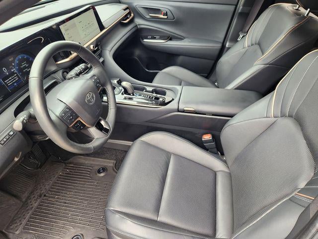 2025 Toyota Crown Signia Limited