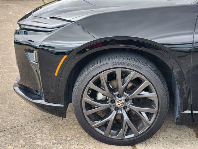 2025 Toyota Crown Signia Limited