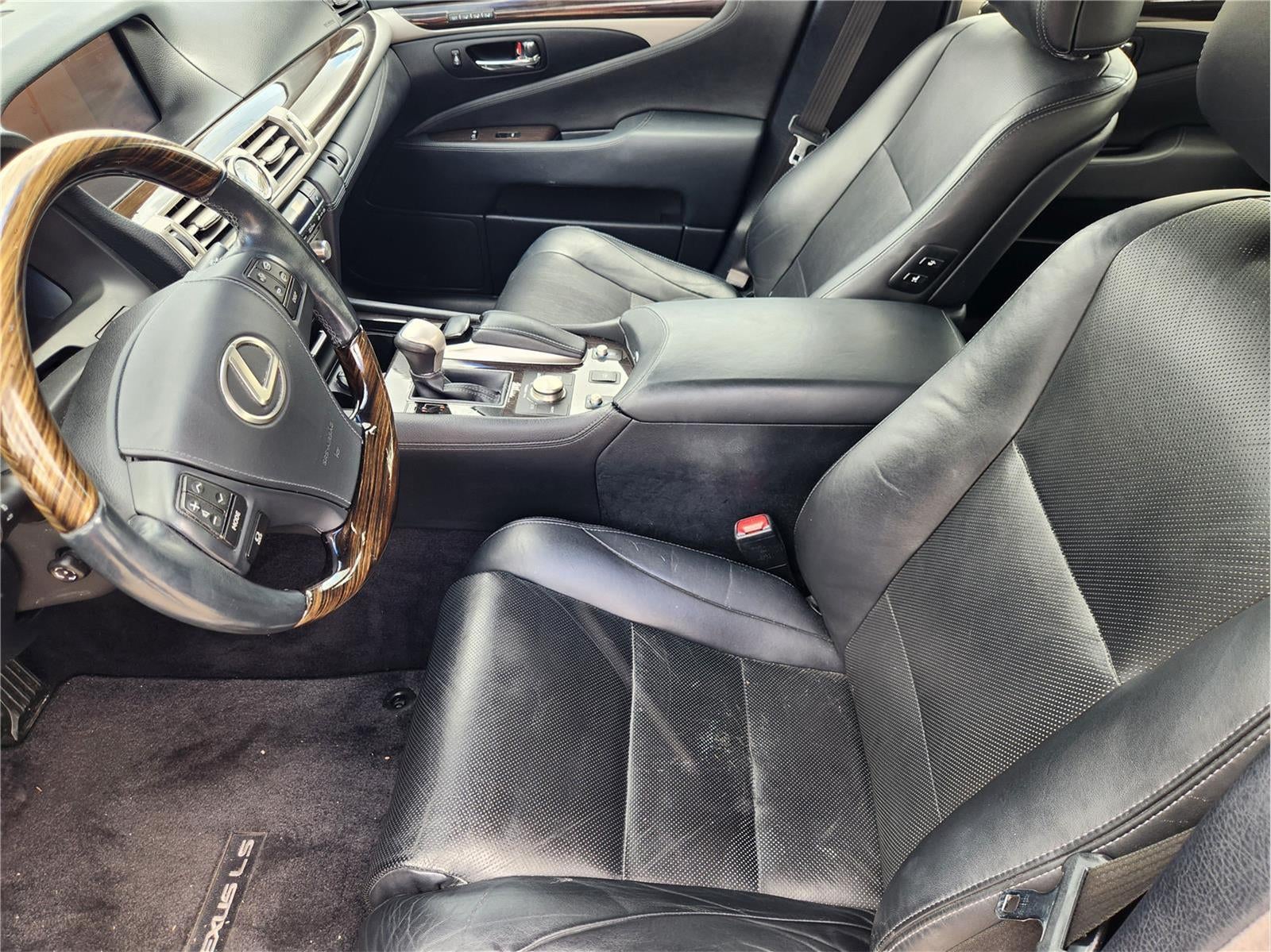 2014 Lexus LS 460 