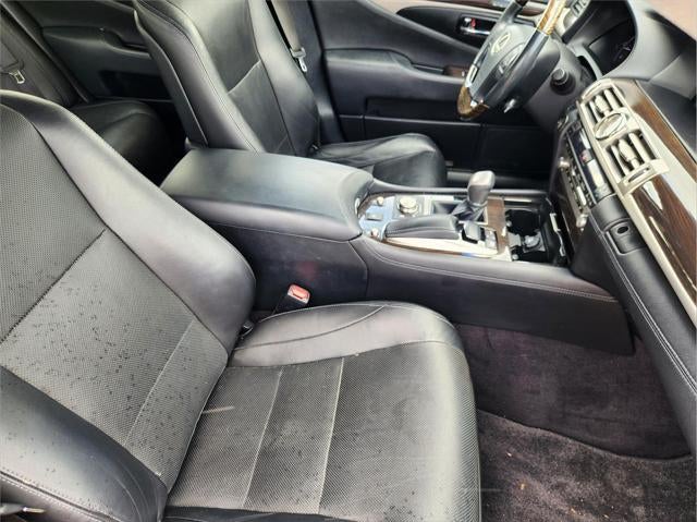 2014 Lexus LS 460 