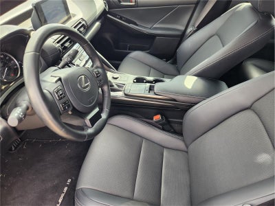2025 Lexus IS IS 350 F SPORT Design