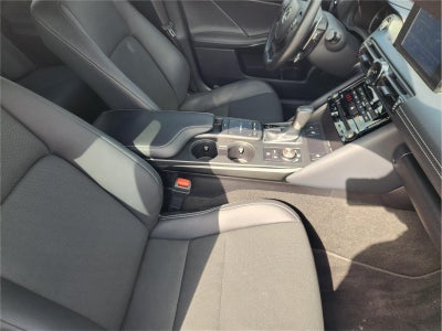 2025 Lexus IS IS 350 F SPORT Design