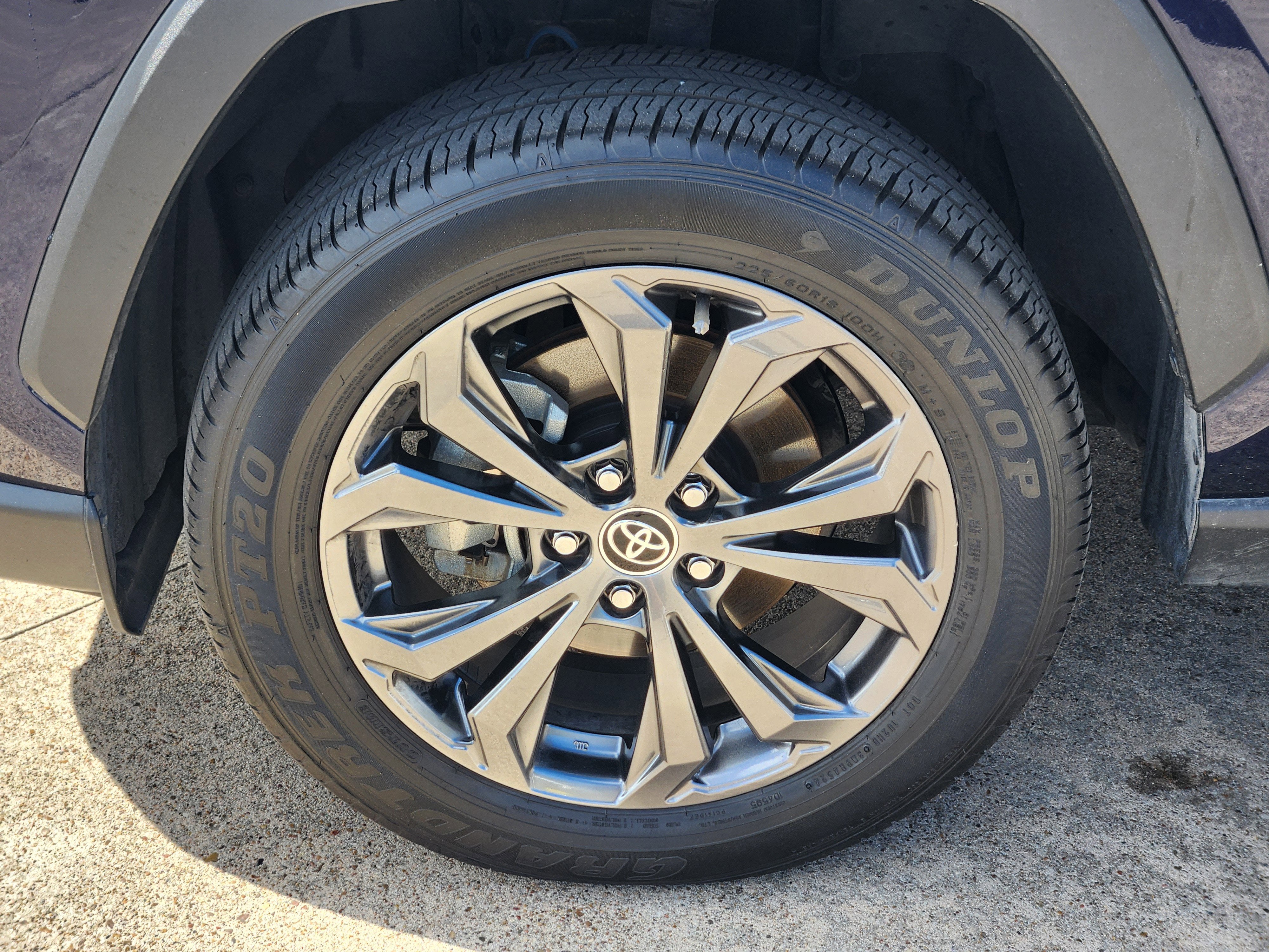 2025 Toyota RAV4 Hybrid XLE Premium