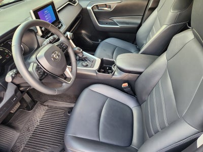 2025 Toyota RAV4 Hybrid XLE Premium