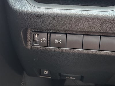 2025 Toyota RAV4 Hybrid XLE Premium