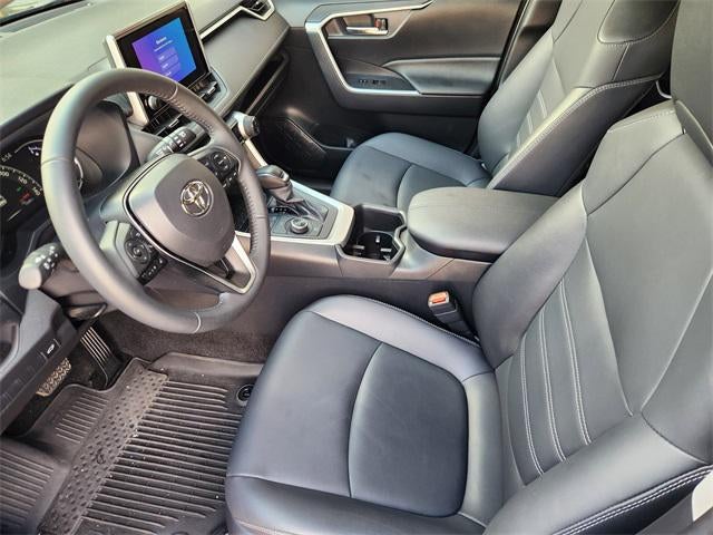 2025 Toyota RAV4 Hybrid XLE Premium