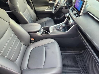 2025 Toyota RAV4 Hybrid XLE Premium