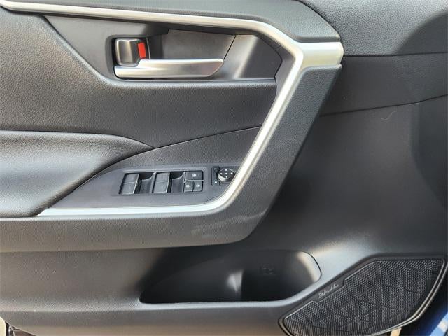 2025 Toyota RAV4 Hybrid XLE Premium