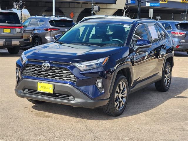 2025 Toyota RAV4 Hybrid XLE Premium