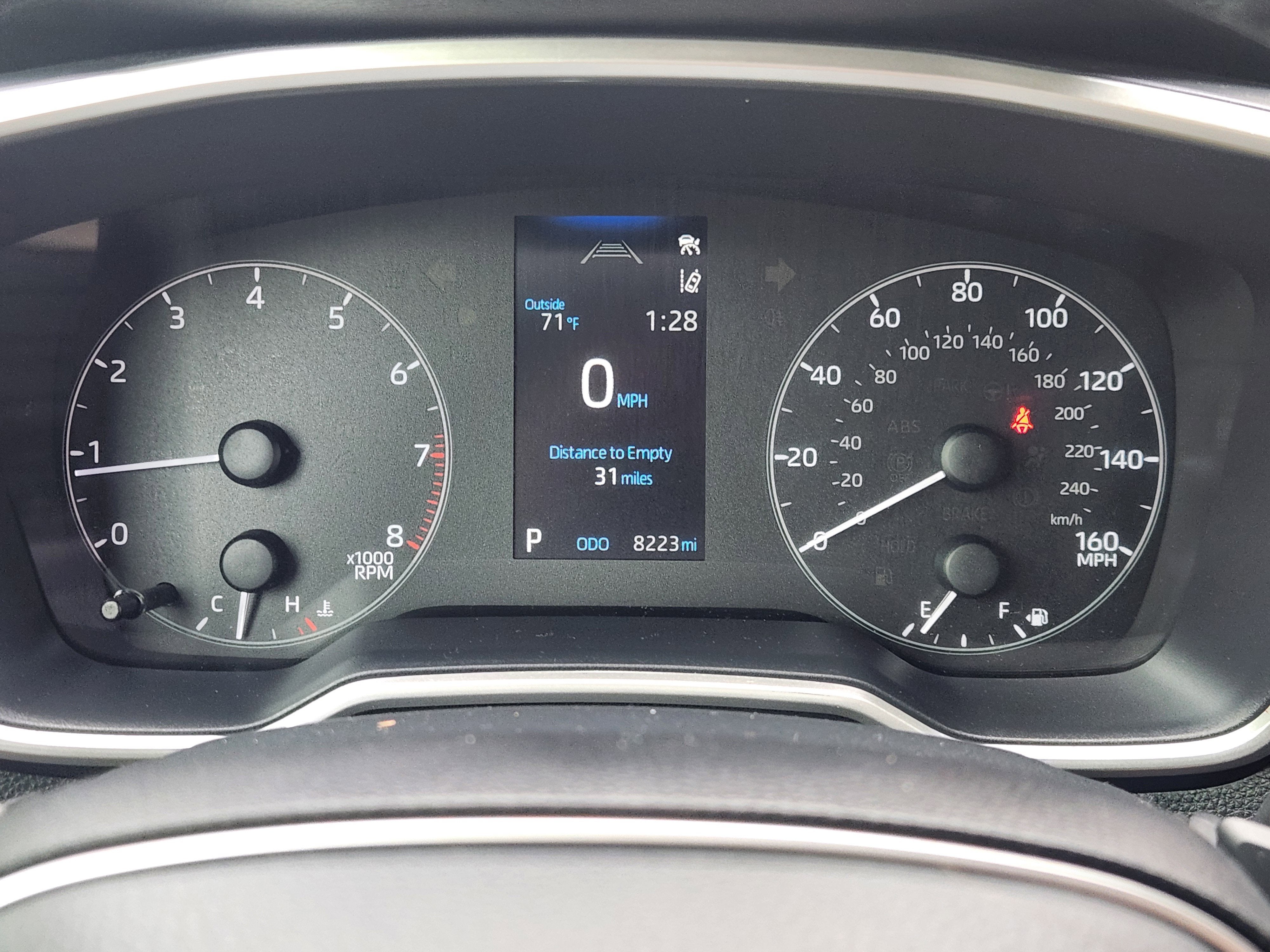 2025 Toyota Corolla Hatchback SE