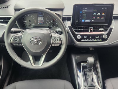 2025 Toyota Corolla Hatchback SE