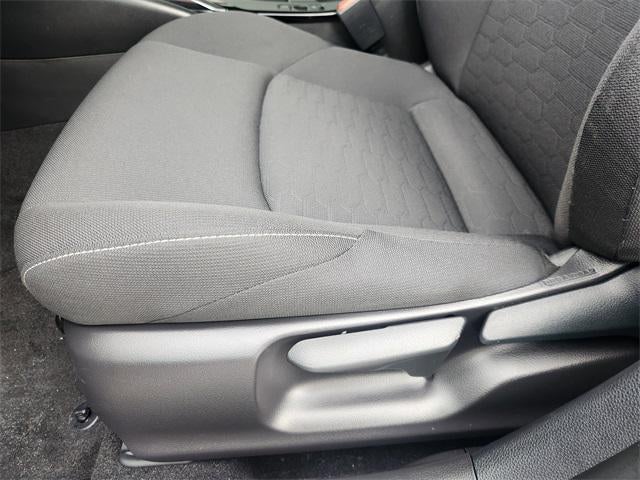 2025 Toyota Corolla Hatchback SE