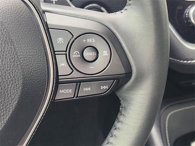 2025 Toyota Corolla Hatchback SE