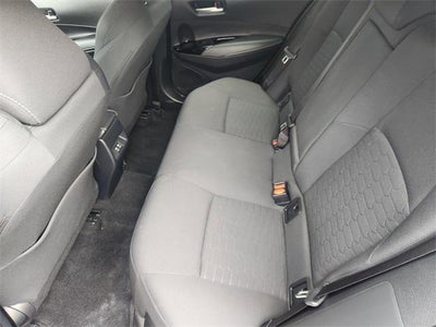 2025 Toyota Corolla Hatchback SE